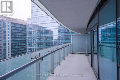 2406 - 14 YORK STREET Toronto (Waterfront Communities) Ontario photo 8