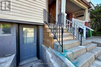 LOWER - 792 PAPE AVENUE Toronto (Playter Estates-Danforth) Ontario photo 2