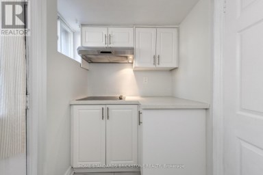 LOWER - 792 PAPE AVENUE Toronto (Playter Estates-Danforth) Ontario photo 4