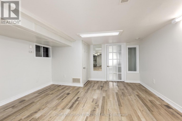 LOWER - 792 PAPE AVENUE, Toronto (Playter Estates-Danforth), Ontario, M4K3S7