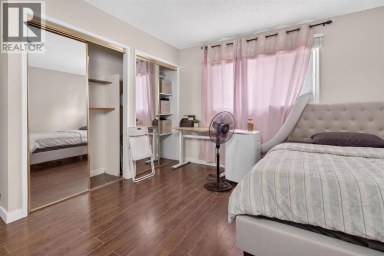 319 Rundlelawn Road NE Calgary Alberta photo 11