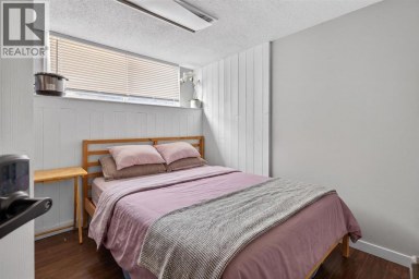 319 Rundlelawn Road NE Calgary Alberta photo 16