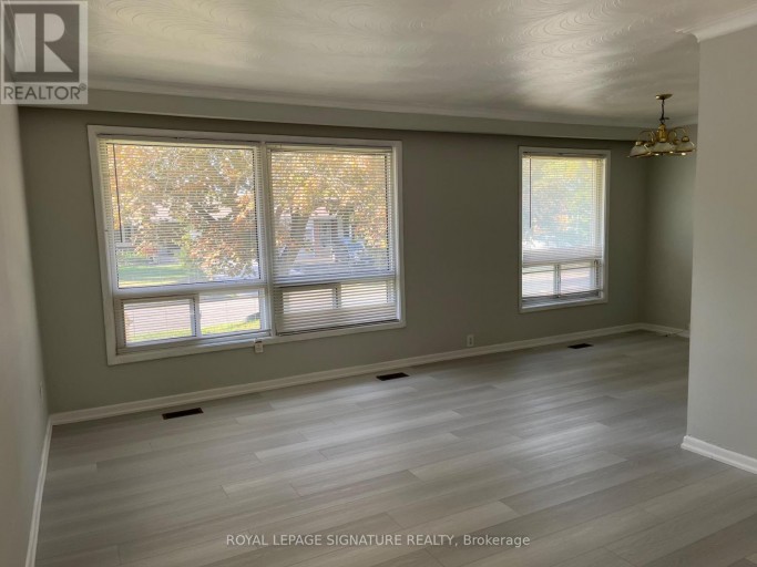 23 ALLANFORD ROAD, Toronto (Tam O'Shanter-Sullivan), Ontario, M1T2N2