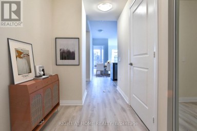 2014 - 35 WATERGARDEN DRIVE Mississauga (Hurontario) Ontario photo 1