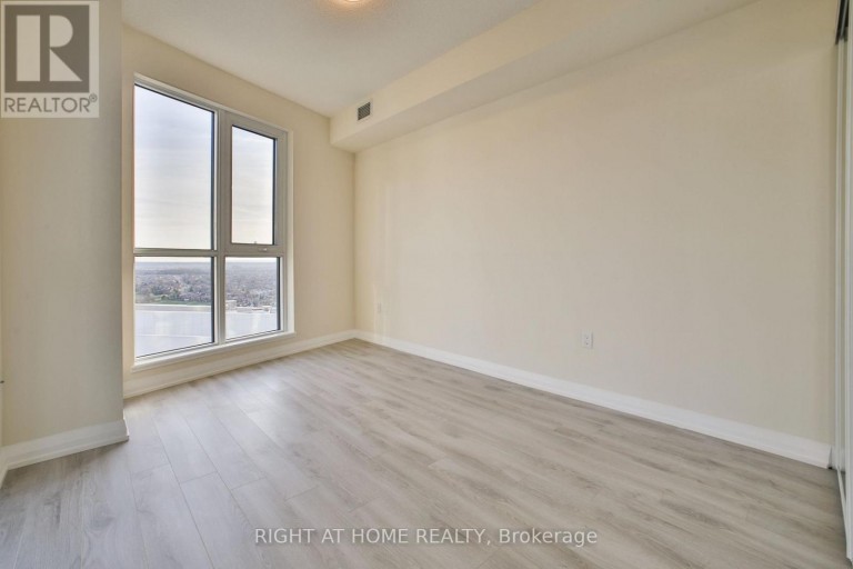 2014 - 35 WATERGARDEN DRIVE, Mississauga (Hurontario), Ontario, L5R0G8
