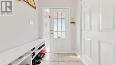 936 AUDLEY ROAD Ajax (Central East) Ontario photo 4