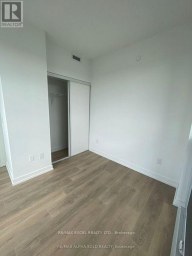 926 - 1100 SHEPPARD AVENUE W Toronto (York University Heights) Ontario photo 8