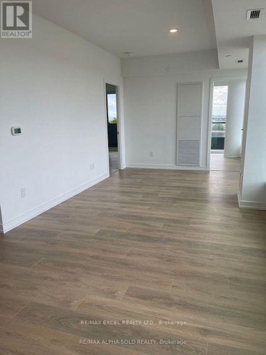 926 - 1100 SHEPPARD AVENUE W, Toronto (York University Heights), Ontario, M3J0H1
