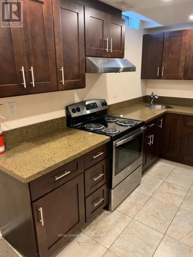 634 GALLOWAY CRESCENT, Mississauga (Creditview), Ontario, L5C3W1