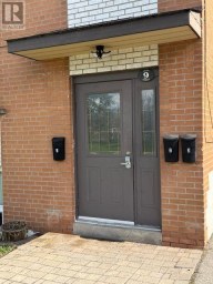 9 ELLEN STREET Mississauga (Streetsville) Ontario photo 2