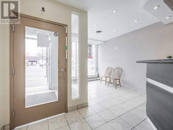2438 DANFORTH AVENUE Toronto (East End-Danforth) Ontario photo 8