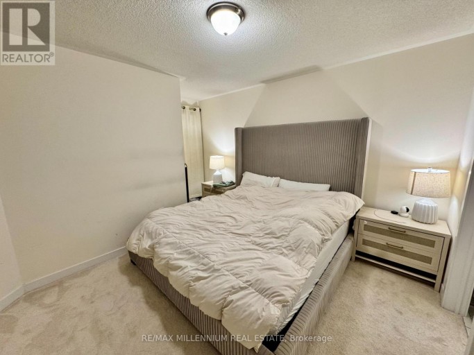 1559 MOONSEED PLACE, Milton (CB Cobban), Ontario, L9E1V4