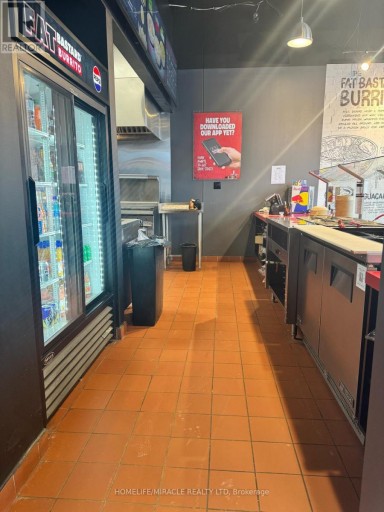K5 - 489 HOLLAND STREET W, Bradford West Gwillimbury (Bradford), Ontario, L3Z0C1