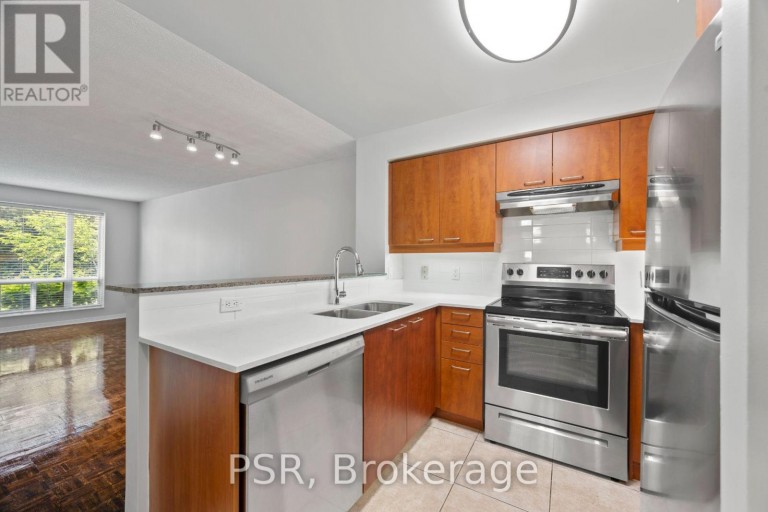 104 - 515 ROSEWELL AVENUE, Toronto (Lawrence Park South), Ontario, M4R2J3