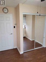 1110 - 10 SUNNY GLENWAY Toronto (Flemingdon Park) Ontario photo 4
