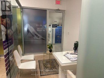 214 - 7163 YONGE STREET Markham (Thornhill) Ontario photo 4