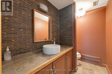13 - 15 BOLD STREET Hamilton (Durand) Ontario photo 19