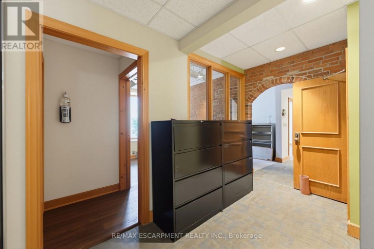 13 - 15 BOLD STREET, Hamilton (Durand), Ontario, L8P1T3