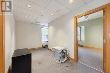 13 - 15 BOLD STREET Hamilton (Durand) Ontario photo 28