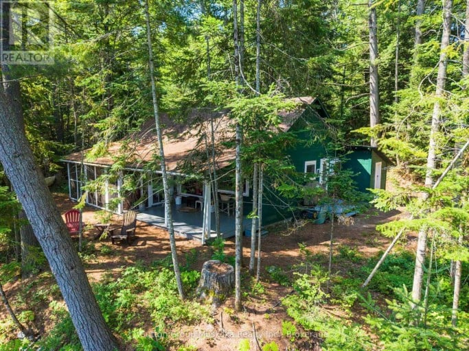 699 SOUTH MARY LAKE ROAD, Huntsville (Stephenson), Ontario, P0B1L0