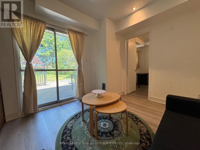 134 ANGUS DRIVE, Toronto (Don Valley Village), Ontario, M2J2X1