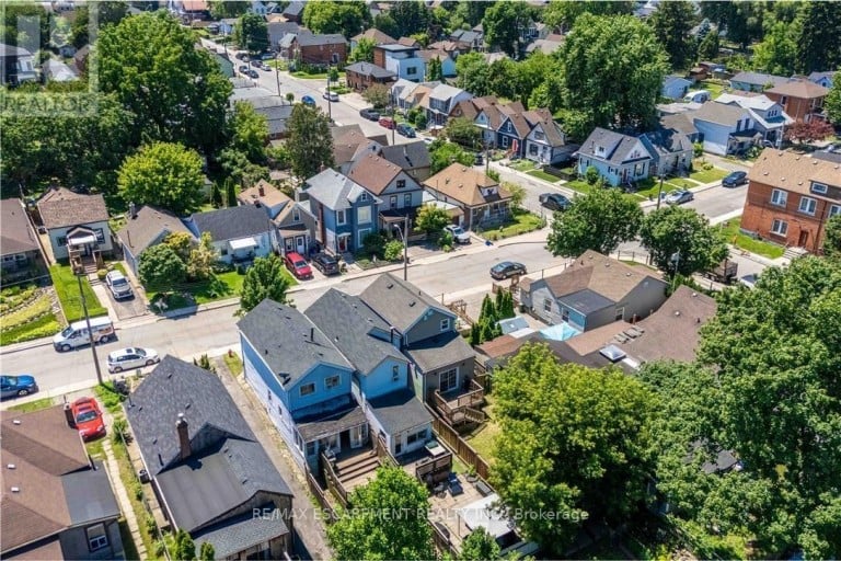 195 WOOD STREET E, Hamilton (North End), Ontario, L8L3Z2