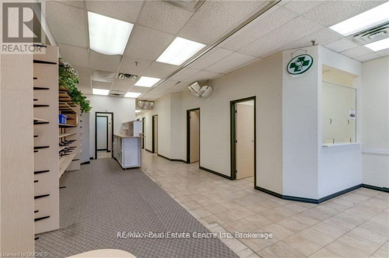 943 O'CONNOR DRIVE, Toronto (O'Connor-Parkview), Ontario, M4B2S7