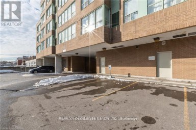 943 O'CONNOR DRIVE Toronto (O'Connor-Parkview) Ontario photo 13