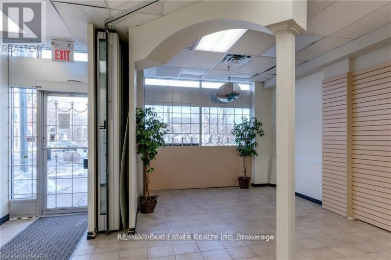 943 O'CONNOR DRIVE, Toronto (O'Connor-Parkview), Ontario, M4B2S7