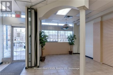 943 O'CONNOR DRIVE Toronto (O'Connor-Parkview) Ontario photo 4