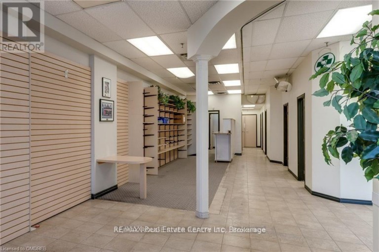 943 O'CONNOR DRIVE, Toronto (O'Connor-Parkview), Ontario, M4B2S7
