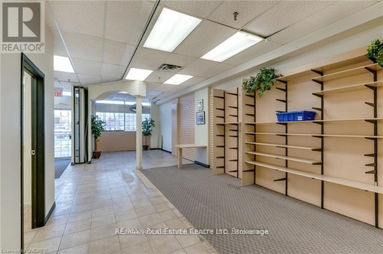 943 O'CONNOR DRIVE, Toronto (O'Connor-Parkview), Ontario, M4B2S7