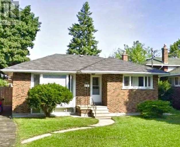 LOWER - 46 SHREWSBURY SQUARE, Toronto (Tam O'Shanter-Sullivan), Ontario, M1T1L2
