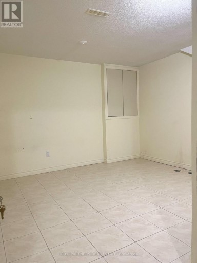 BASEMENT 2 RMS 1 WR 1KIT - 23 VICKERS ROAD, Markham (Milliken Mills East), Ontario, L3R6S7