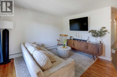 302, 2308 17B Street SW Calgary Alberta photo 12