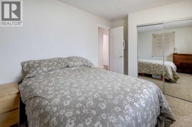 302, 2308 17B Street SW Calgary Alberta photo 24