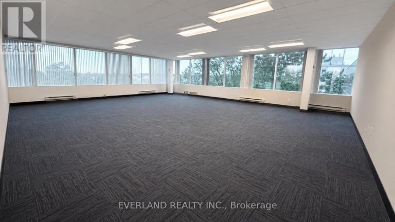 305 - 200 TOWN CENTRE BOULEVARD W, Markham (Unionville), Ontario, L3R8G5