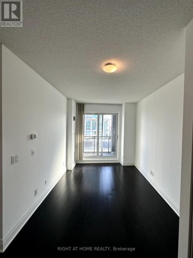 605 - 17 KENASTON GARDENS, Toronto (Bayview Village), Ontario, M2K0B9
