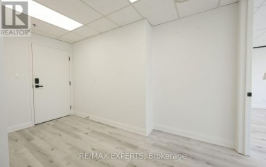 210 - 30 MARTHA STREET Caledon (Bolton West) Ontario photo 12