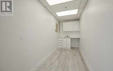 210 - 30 MARTHA STREET Caledon (Bolton West) Ontario photo 25