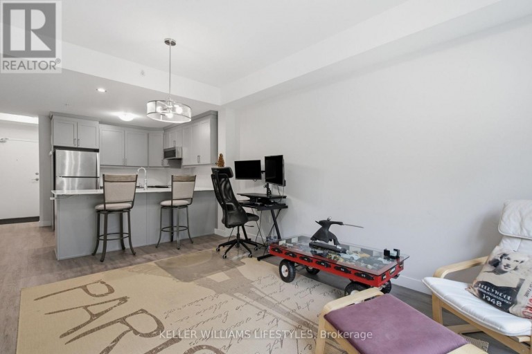 103 - 100 THE PROMENADE, Central Elgin (Port Stanley), Ontario, N5L1C5