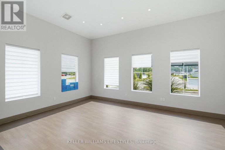 103 - 100 THE PROMENADE, Central Elgin (Port Stanley), Ontario, N5L1C5