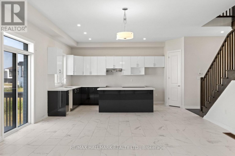 3769 SUNBANK CRESCENT, Severn (West Shore), Ontario, L3V8N2