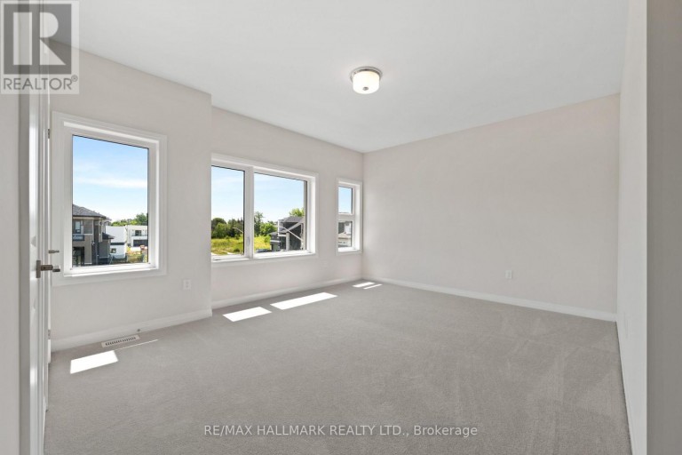 3769 SUNBANK CRESCENT, Severn (West Shore), Ontario, L3V8N2
