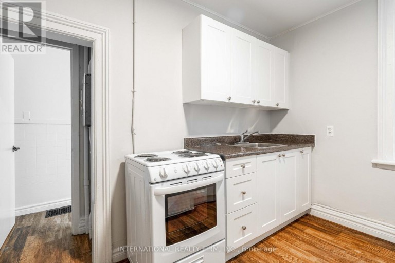 3 - 221 HAMILTON ROAD, London East (East N), Ontario, N5Z1P9