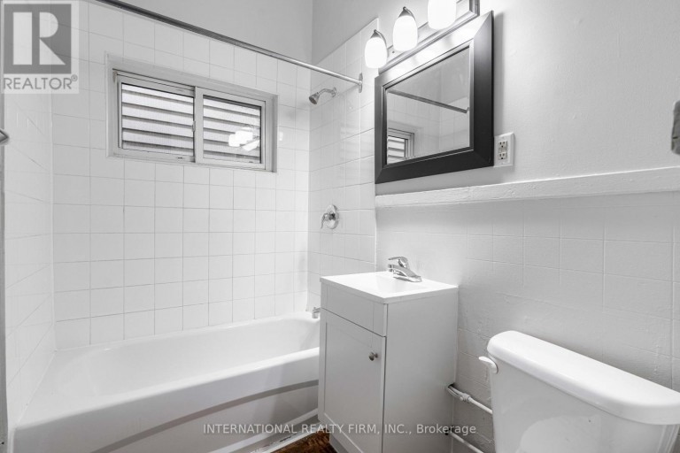 3 - 221 HAMILTON ROAD, London East (East N), Ontario, N5Z1P9