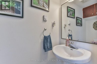 226 - 230 CLARKE ROAD London East (East I) Ontario photo 18