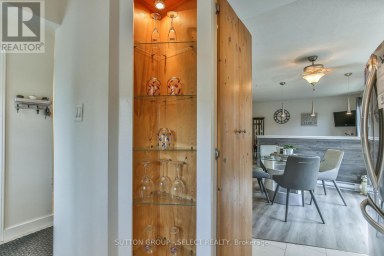 226 - 230 CLARKE ROAD London East (East I) Ontario photo 8