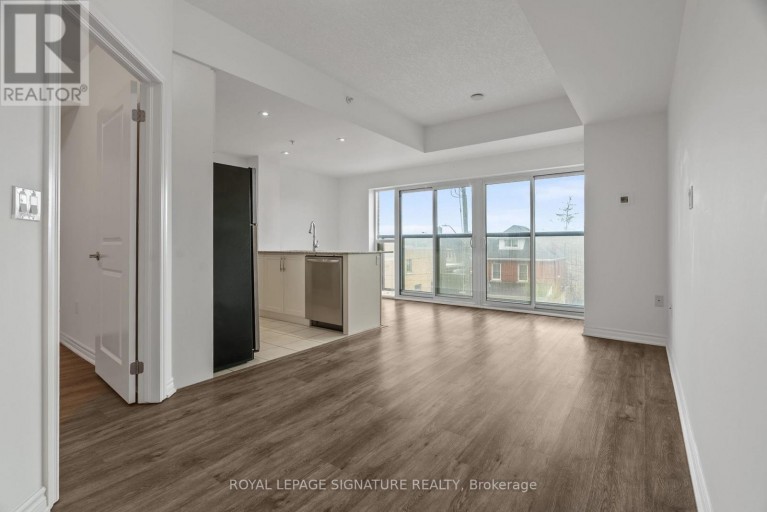 102 - 427 ABERDEEN AVENUE, Hamilton (Kirkendall), Ontario, L8P2S4