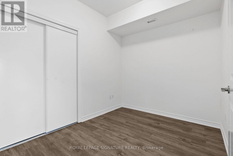 102 - 427 ABERDEEN AVENUE, Hamilton (Kirkendall), Ontario, L8P2S4
